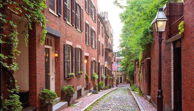 Acorn-Street-Boston