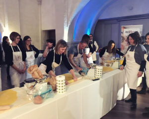 Move Cooking Class di Tortellino da Le Cesarine BCD Travel Italia