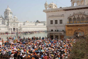 Circle I mistici Guerrieri del Punjab, dal tempio d’oro dei Sikh alla festa dei Nihang BCD Travel