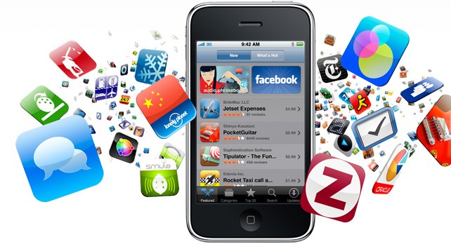 Smartphone met populaire apps en pictogrammen