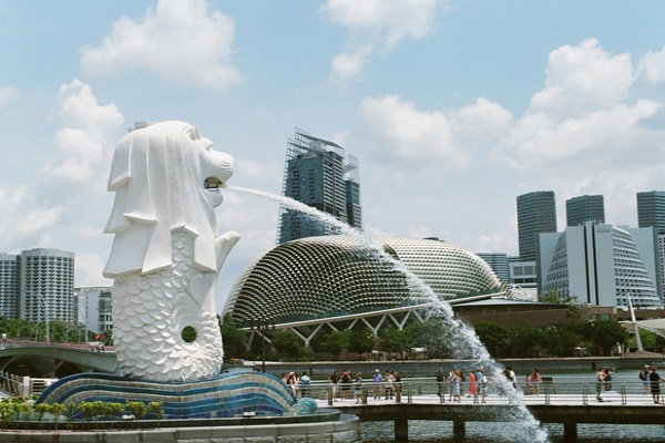 tourist guide singapore