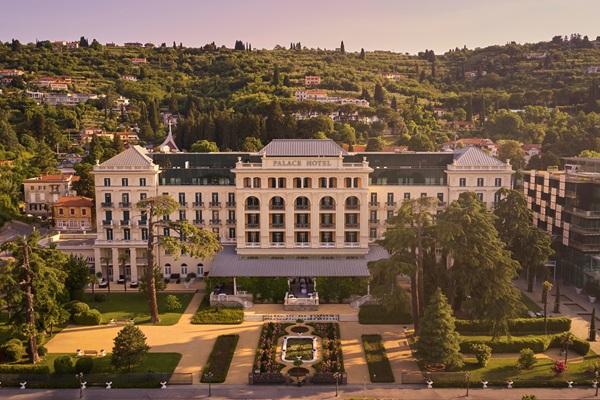 Aerial view of Palace Hotel and landscaped gardens